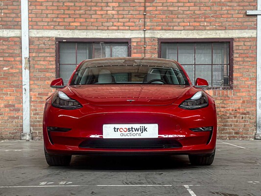 Tesla Model 3 Long Range AWD 75kWh 441pk 2019, G-003-LT