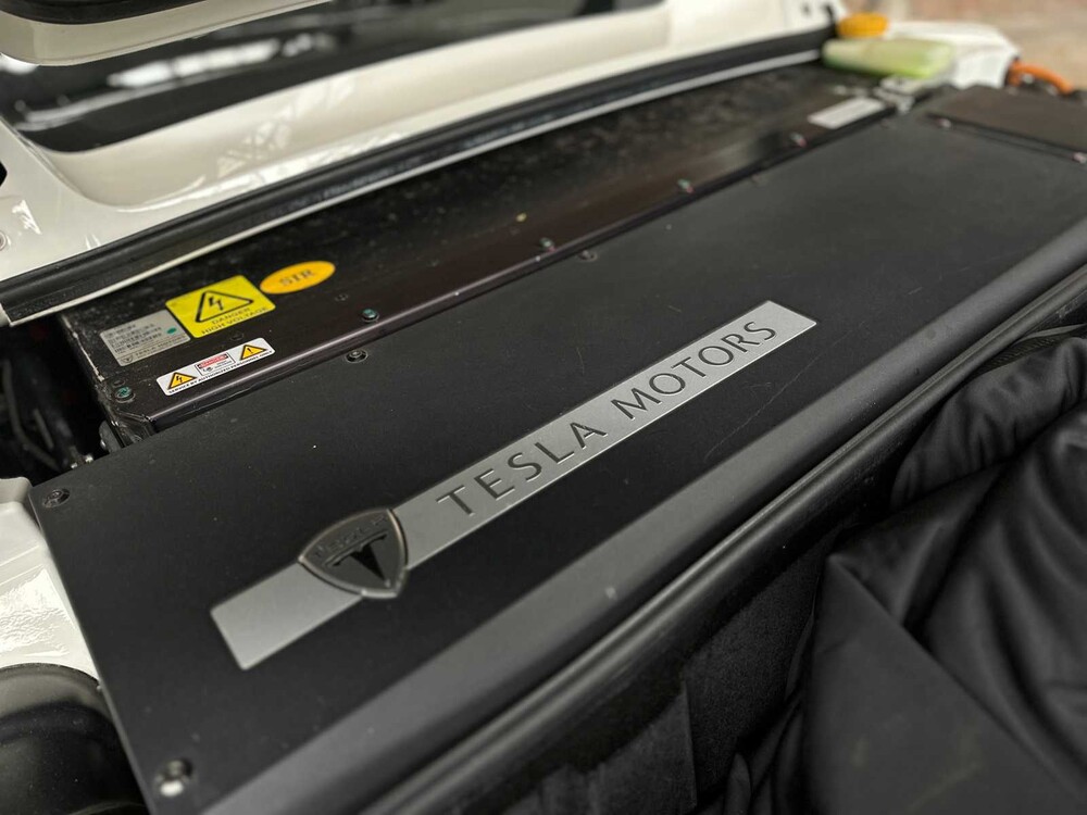 Tesla Roadster 2.0 SIGNATURE EDITION - NR. 185 MIT 250 252 PS 2010 (Original-NL), 15-KZH-4