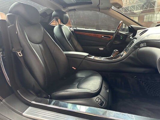 Mercedes-Benz SL500 5,5 V8 388 PS 2006 Youngtimer SL-Klasse