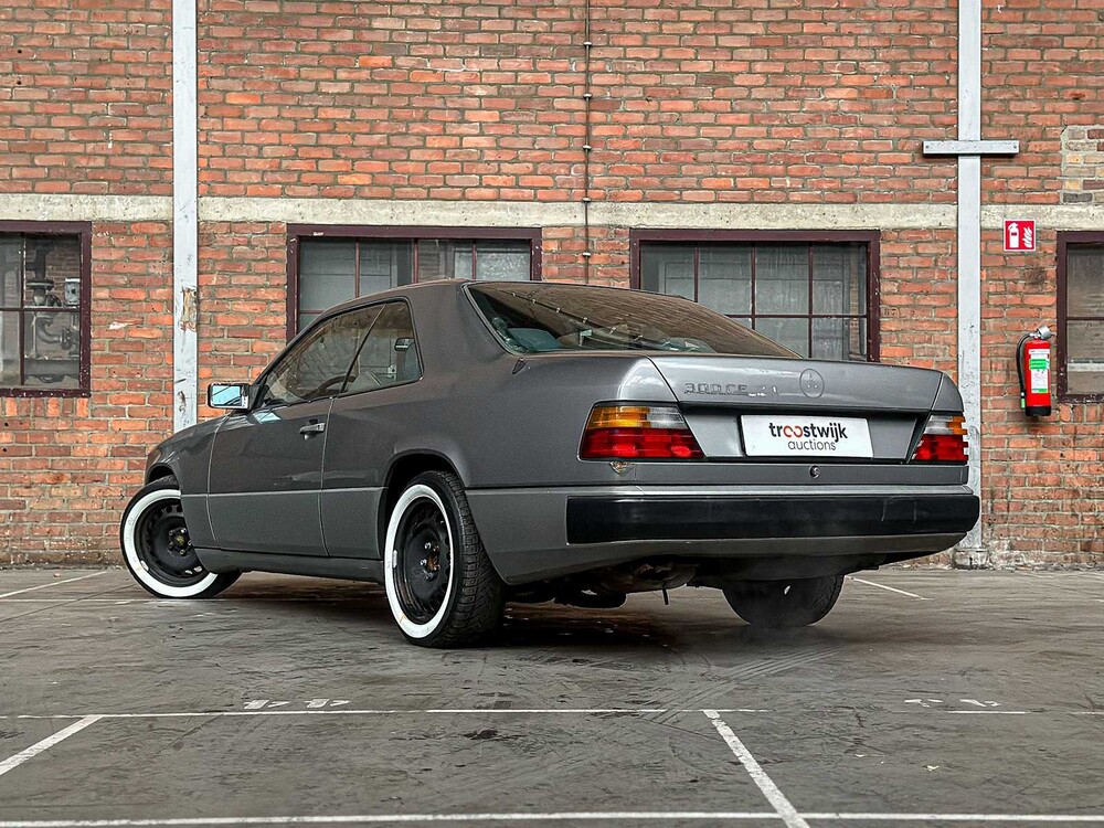 Mercedes-Benz 300 CE 200-500 (W124) 179pk 1988, LZ-BS-56