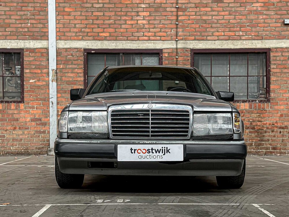 Mercedes-Benz 300 CE 200-500 (W124) 179pk 1988, LZ-BS-56