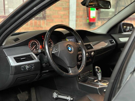 BMW 525i Business Line Edition II 218 PS 2009 5er, 71-JXB-8 Youngtimer