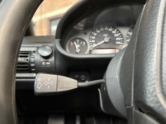 BMW Z3 Roadster 1.8 116pk 1997, 01-NV-HX