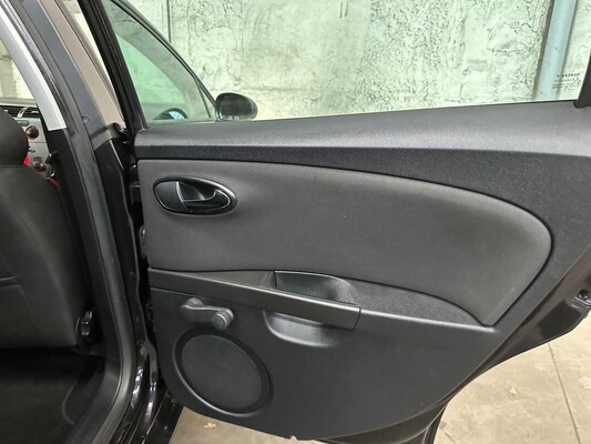 SEAT Leon 1.6 Sport 102PK 2008, KB-713-G