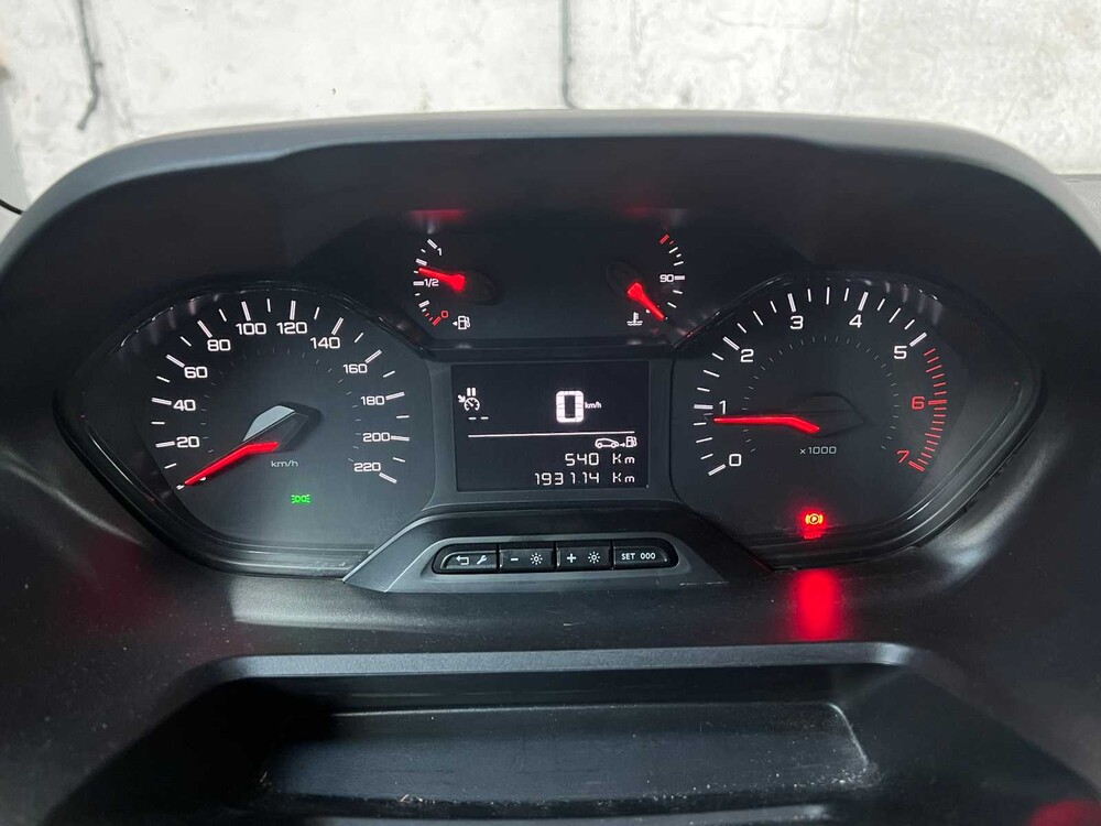 Peugeot  Partner 1.5 Bl.HDI Prem Long 102 pk 2020 (Origineel-NL+1e eigenaar), VFD-52-J