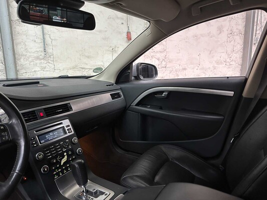 Volvo V70 3,0 T6 Allradantrieb Summum 286 PS 2008, JNJ-06-P