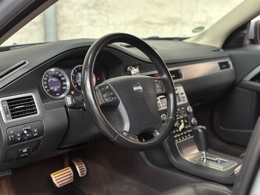 Volvo V70 3,0 T6 Allradantrieb Summum 286 PS 2008, JNJ-06-P