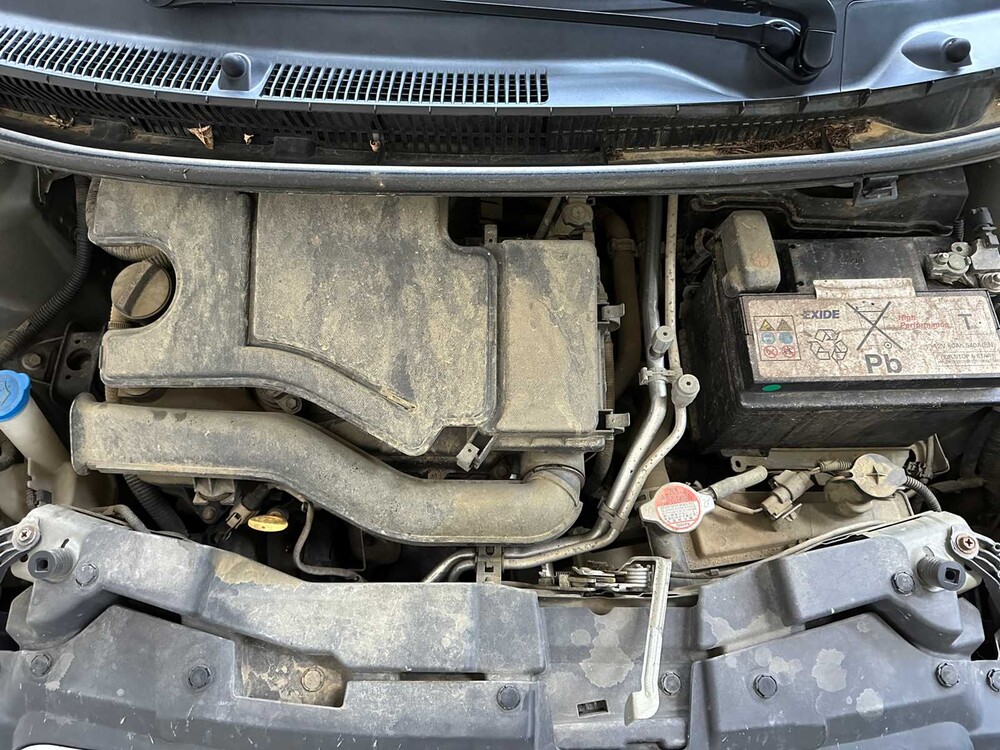 Peugeot 108 1.0 e-VTi Active 69 PS 2018, SL-329-L