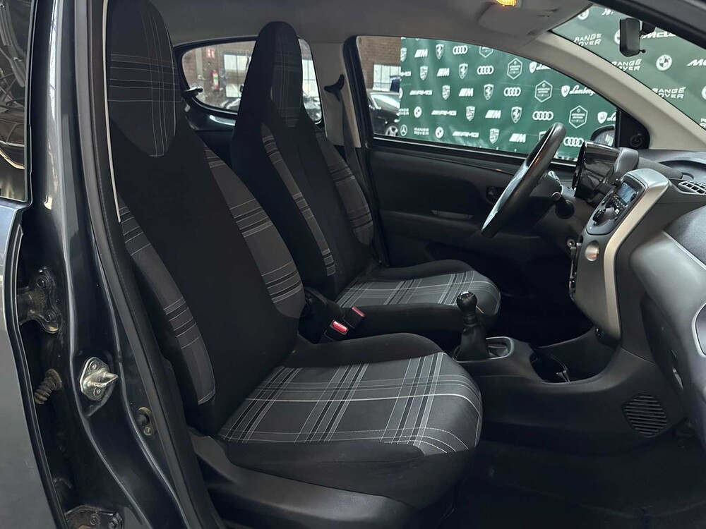 Peugeot 108 1.0 e-VTi Active 69 PS 2018, SL-329-L