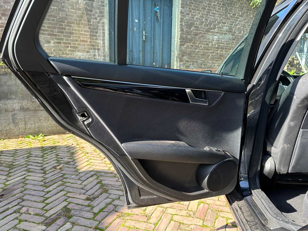 Mercedes-Benz C180 Kombi Business 125 C-Klasse 157 PS 2011, 26-RXV-7