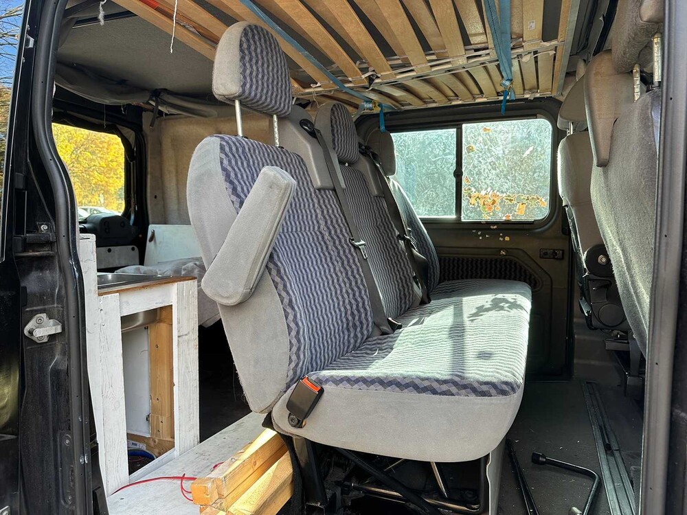 Ford Transit 260S FD DC 125 Camper 125pk 2003, J-557-JB