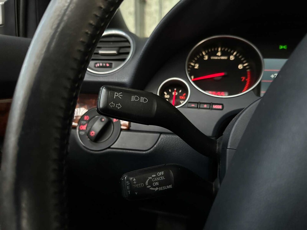 Audi A4 Cabriolet 3.0 V6 Exclusive 220pk 2003 -Automaat-, 38-LR-TT