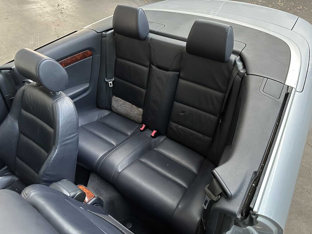 Audi A4 Cabriolet 3.0 V6 Exclusive 220hp 2003 -Automatic-, 38-LR-TT