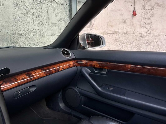 Audi A4 Cabriolet 3.0 V6 Exclusive 220hp 2003 -Automatic-, 38-LR-TT