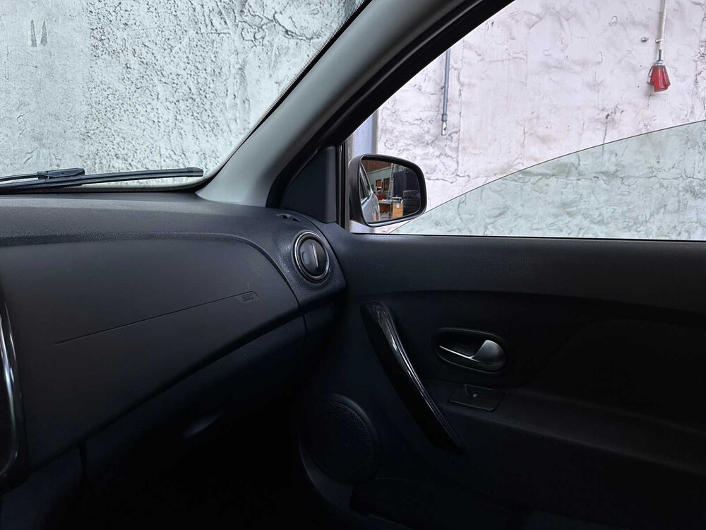 Dacia Sandero 0.9 TCe Laureate 73pk 2019, G-092-LP