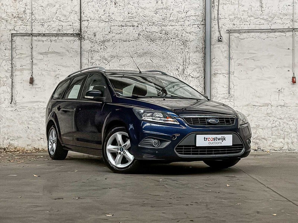 Ford Focus Kombi 1,6 Comfort 101 PS 2012, 01-SZV-4