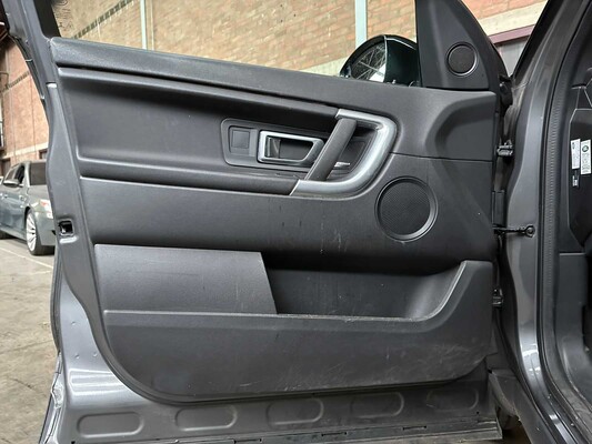 Land Rover Discovery Sport 2.0 TD4 SE 7p. 150 PS 2019 (Org-NL), G-487-BJ