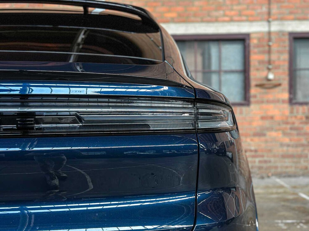 Porsche Cayenne Coupe 4.0 V8 S 474 PS 2024 (1. Besitzer) Herstellergarantie