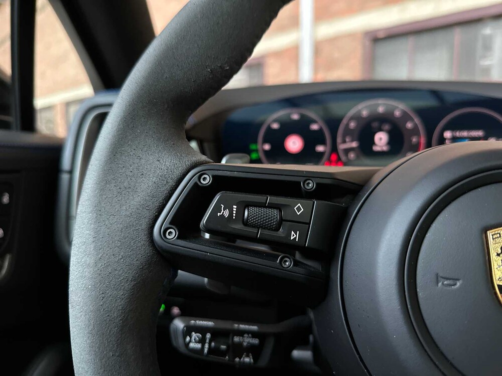 Porsche Cayenne Coupe 4.0 V8 S 474 PS 2024 (1. Besitzer) Herstellergarantie