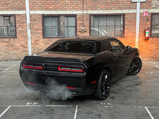 Dodge Challenger SXT 3.6 V6 305pk 2018
