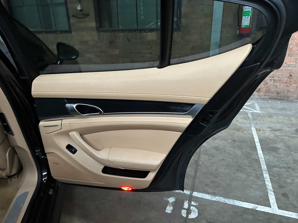 Porsche Panamera 3.6 V6 305pk 2013