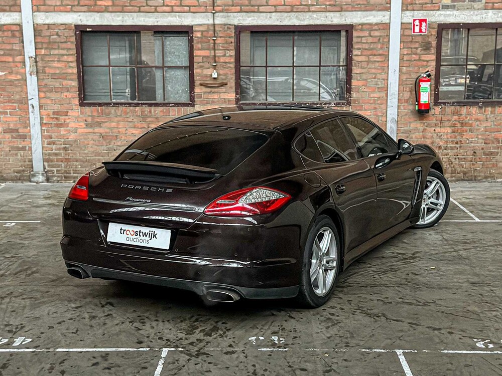 Porsche Panamera 3,6 V6 305 PS 2013