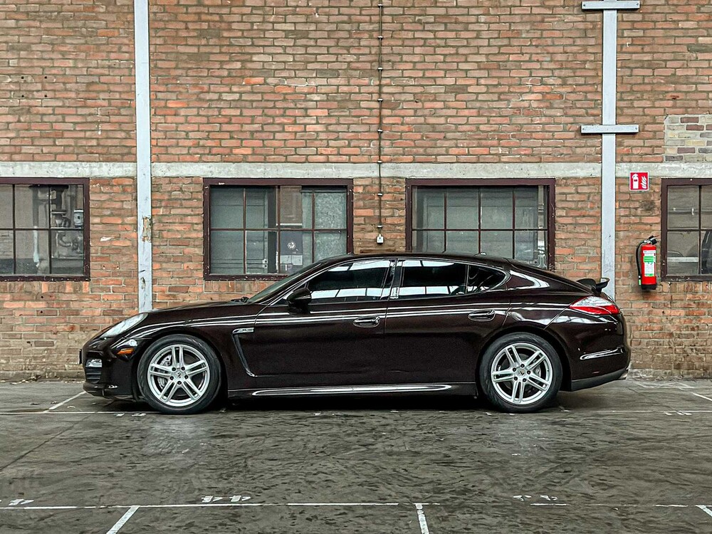 Porsche Panamera 3,6 V6 305 PS 2013