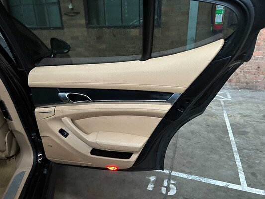 Porsche Panamera 3.6 V6 305pk 2013