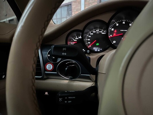 Porsche Panamera 3,6 V6 305 PS 2013