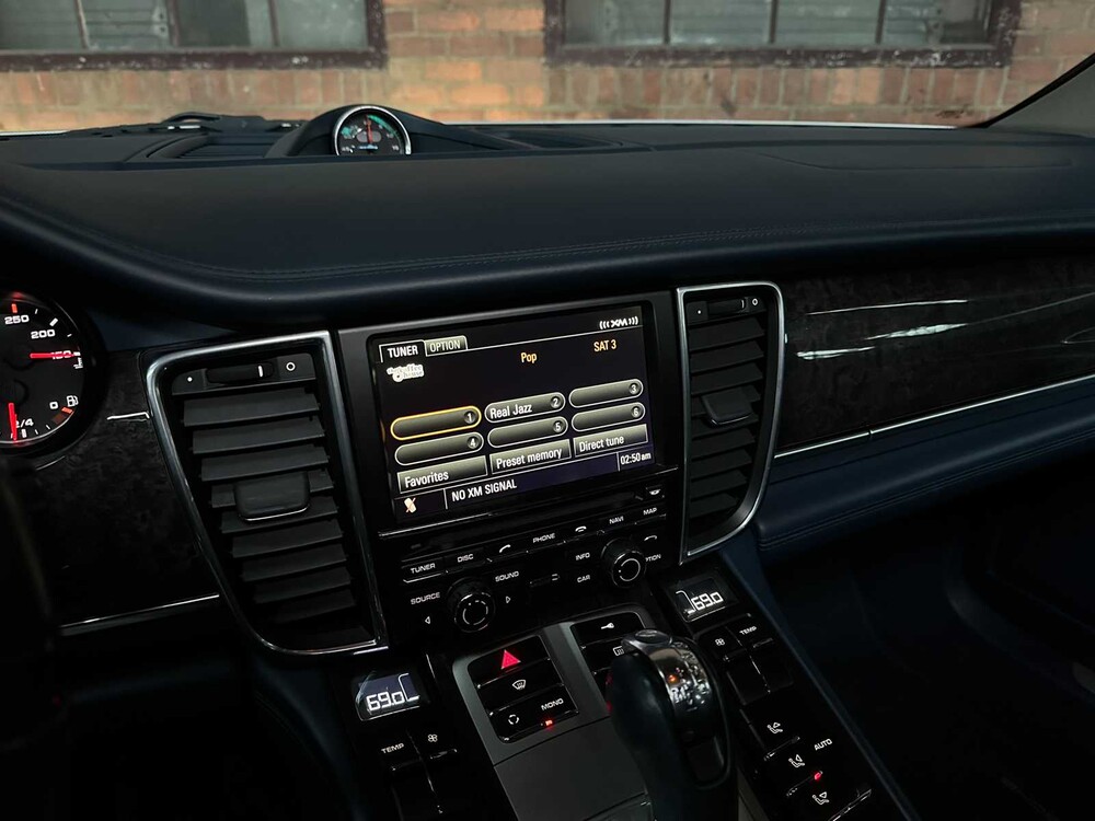 Porsche Panamera 3,6 V6 300 PS 2011