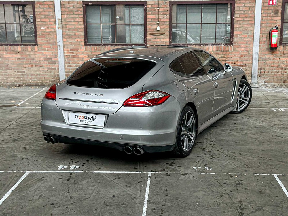 Porsche Panamera 3,6 V6 300 PS 2011