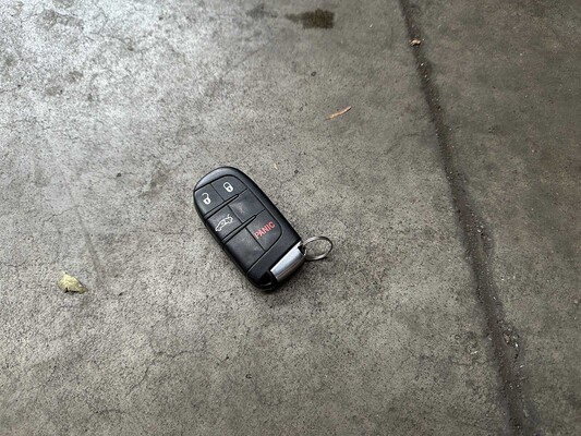 Dodge Challenger SXT PLUS 3,6 V6 305 PS 2015