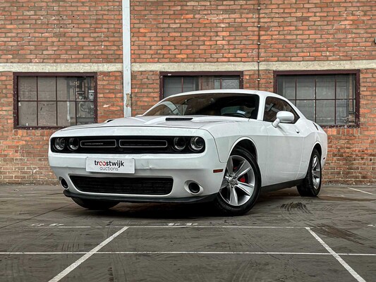 Dodge Challenger SXT 3.6 V6 305 PS 2016