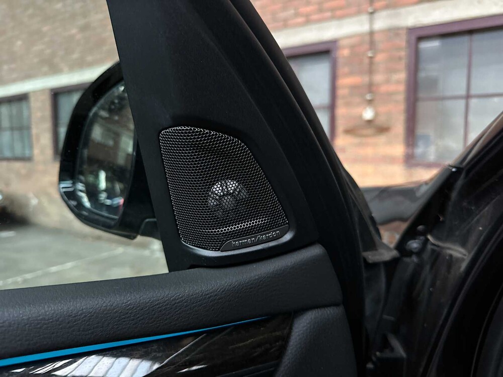 BMW X5 xDrive50i High Executive 4.4 V8 449pk 2015, J-245-HD