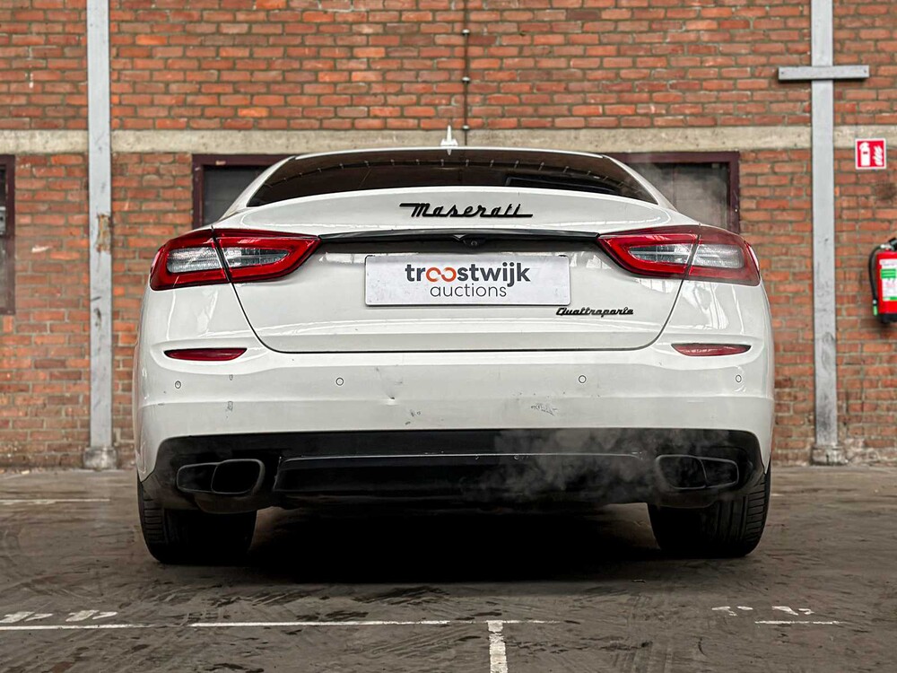 Maserati Quattroporte GT S 3.8 V8 530PK 2013