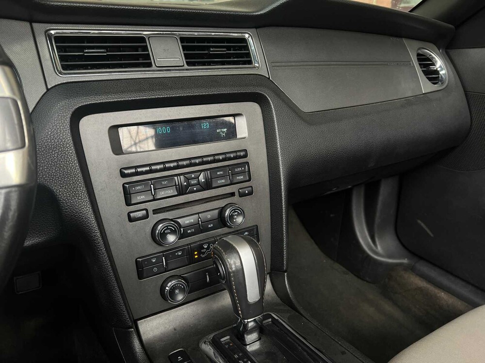 Ford Mustang 3.7 V6 310pk 2014