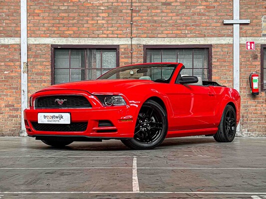 Ford Mustang 3.7 V6 310pk 2014