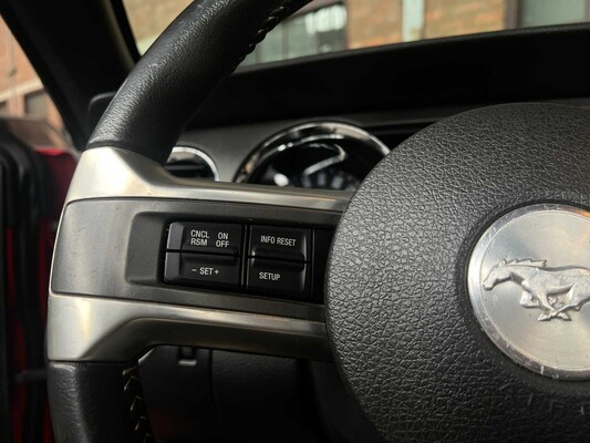 Ford Mustang 3,7 V6 310 PS 2014