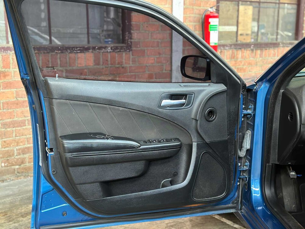 Dodge Charger SXT 3.6 V6 296hp 2021