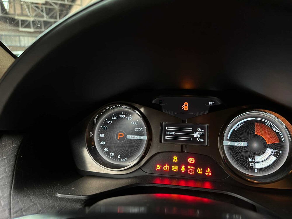 Fisker Karma Eco Sport 2.0 L4 410 PS 2012