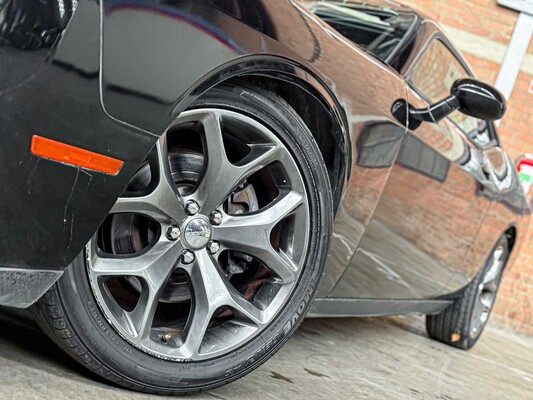 Dodge Challenger SXT PLUS 3,6 V6 305 PS 2015