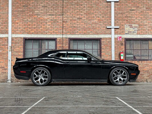 Dodge Challenger SXT PLUS 3,6 V6 305 PS 2015