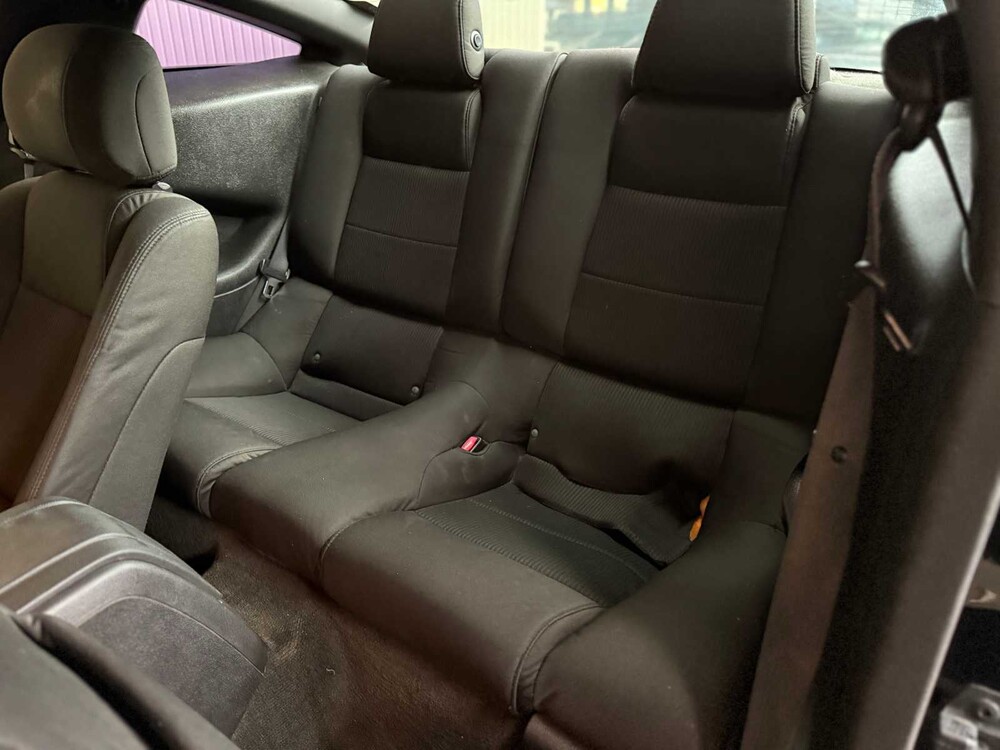 Ford Mustang 3,7 V6 305 PS 2012 Coupé -Schaltgetriebe-