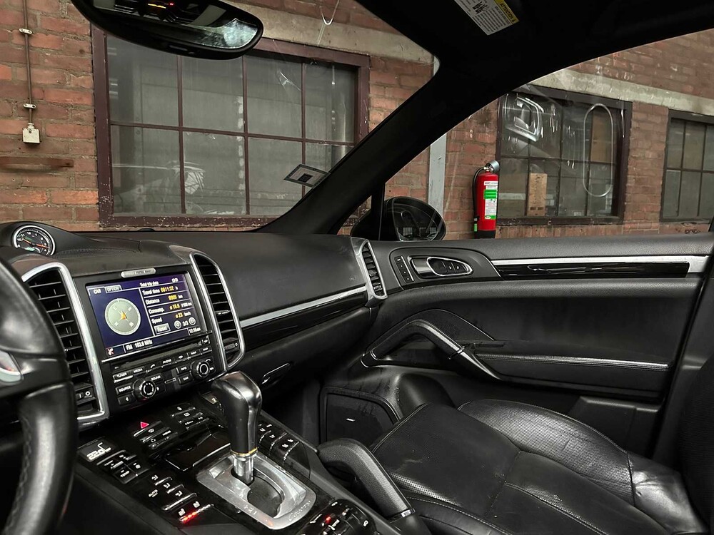 Porsche Cayenne 4.8 V8 S 405pk 2013