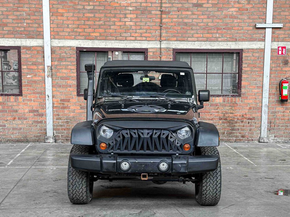 Jeep Wrangler Unlimited Sport 3.8 V6 199hp 2011