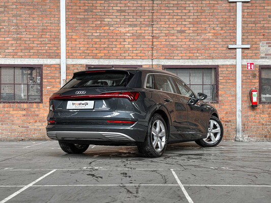 Audi e-tron 50 Quattro Launch Edition 71 kWh 313pk 2020 (Origineel-NL & 1e Eigenaar), J-840-LR