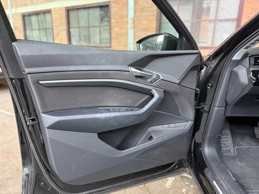 Audi e-tron 50 Quattro Business Edition 71 kWh 313pk 2020, K-422-JJ