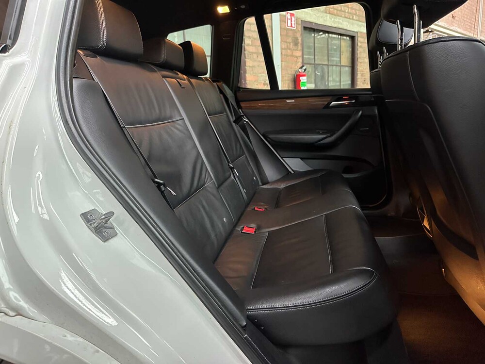 BMW X3 xDrive35i M-Sport High Executive 306pk 2011, J-570-DP