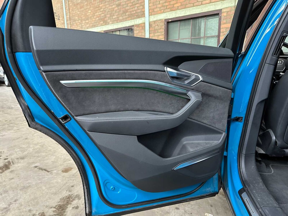 Audi e-tron 55 Quattro -Edition One- Advanced 95 kWh 408pk 2019, G-753-XP