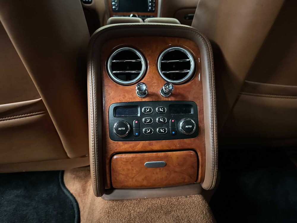 Bentley Continental Flying Spur 6.0 W12 525 PS 2010 Youngtimer (81.000 km)